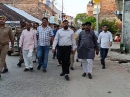 विसर्जन को लेकर नगर निगम अलर्ट, एकलला बंधे पर बनेगा कंट्रोल रूम गड्ढामुक्त सड़क, रोशनी और बैरिकेडिंग के निर्देश, लटकते तार व हिलते गेट की भी होगी मरम्मत